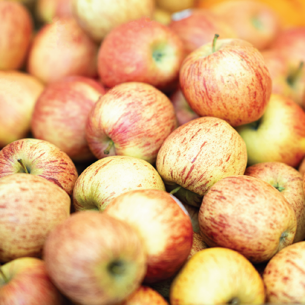 Fresh Apples (1kg)