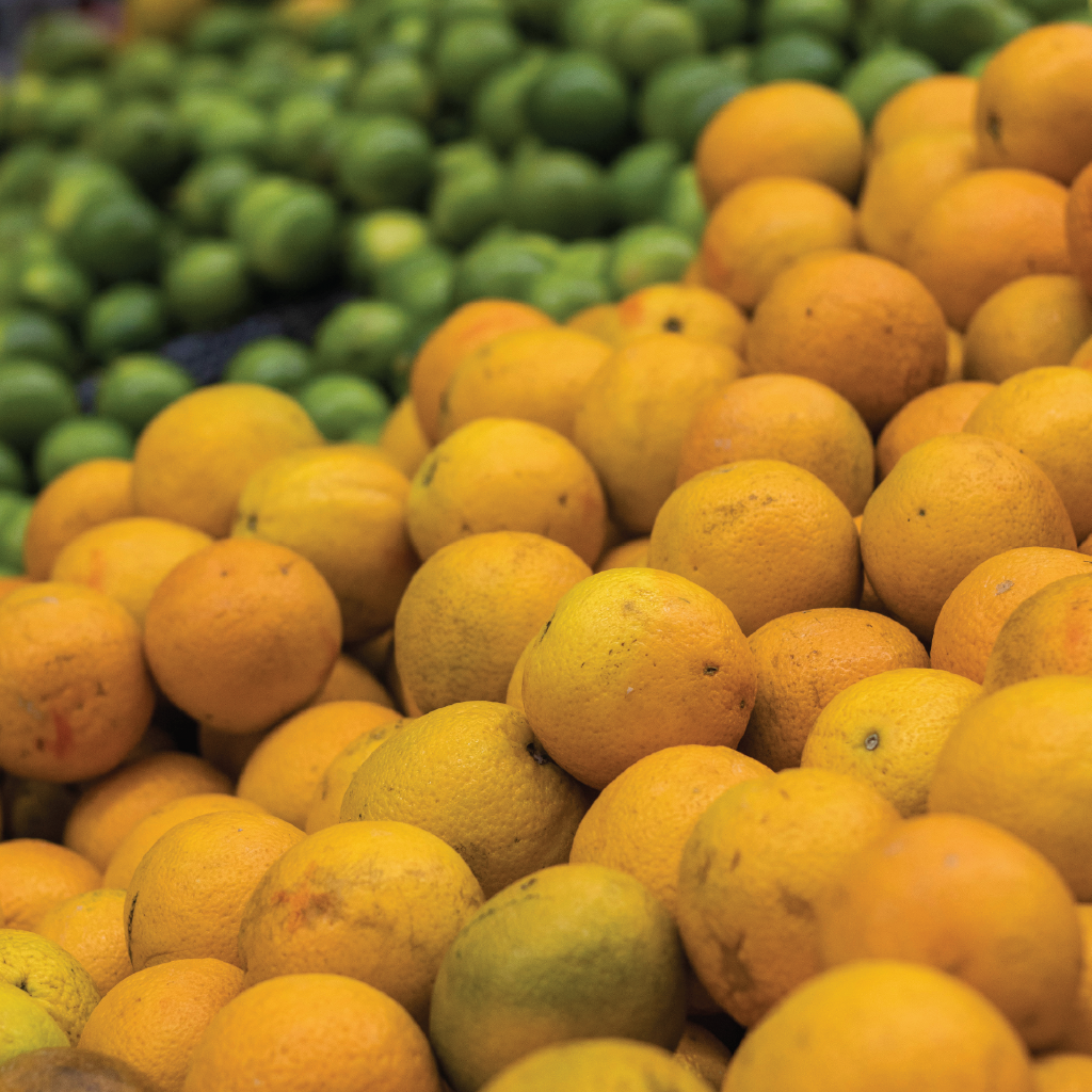 Fresh Oranges (1kg)